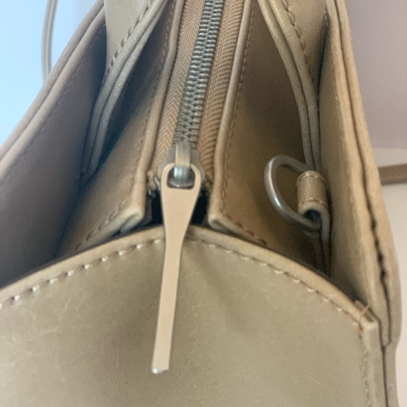 Matt & Nat “VON” Satchel Crossbody Bag - Picture 6 of 9